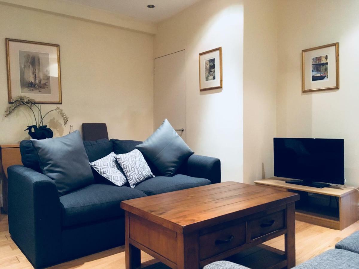 Large 2 Bedroom 2 Bathroom Apartment In Westminster Лондон Экстерьер фото